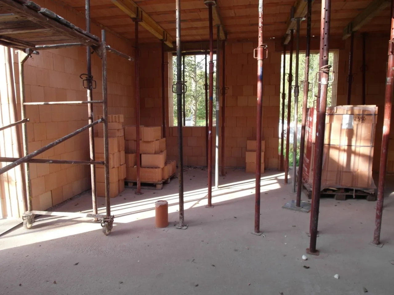 Ile stempli na m2 stropu? Kluczowe informacje, które musisz znać