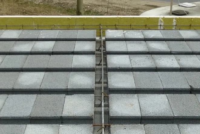Strop teriva – jak często stosować żebra rozdzielcze dla bezpieczeństwa?