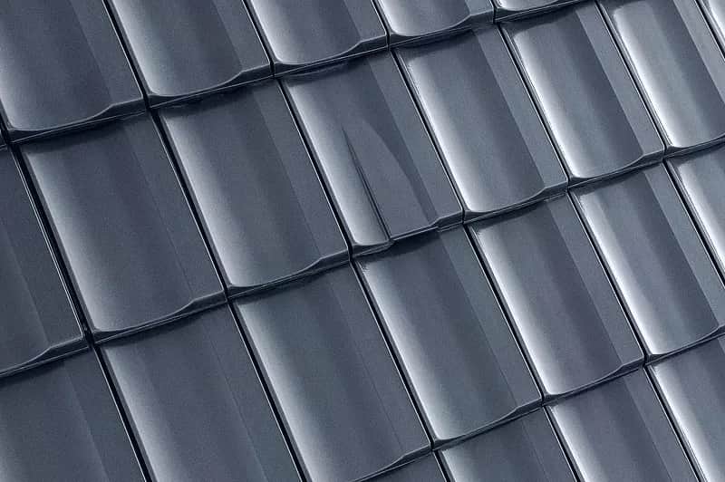 Ile dachówek wentylacyjnych potrzebujesz? Kluczowe zasady i wskazówki